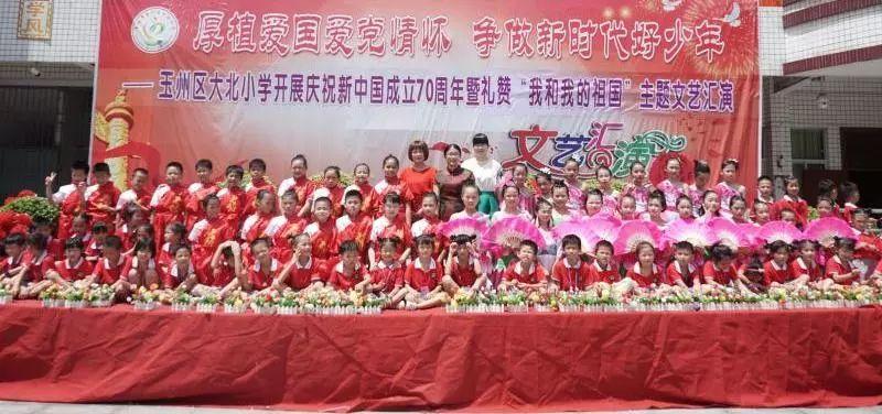 刘志洋、徐索菲、解瑶姝《谋新求变——中国商业银行数字化转型案例集》获评2023十大最受欢迎金融图书